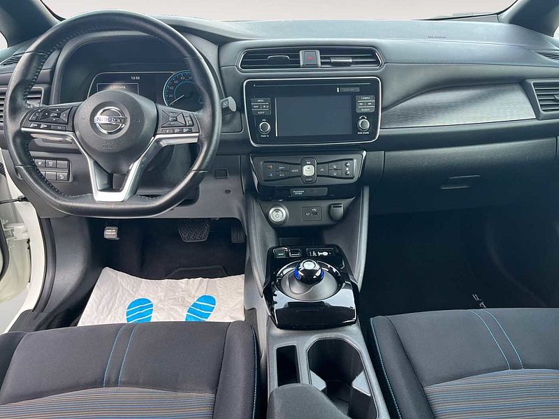 Nissan Leaf 40 kWh Automatik - ACENTA - Navi, Kamera